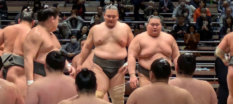 朝乃山